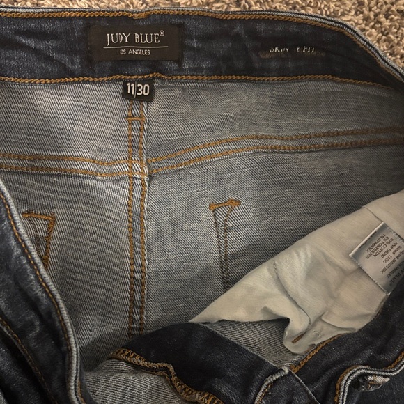 Judy Blue Midnight Blue Skinny Jeans - Picture 2 of 4